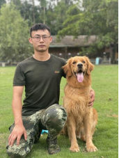 张李平(训犬师)