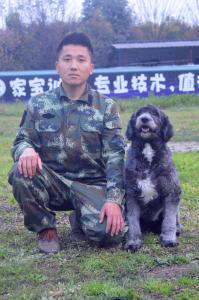 唐建辉（训犬师 ）